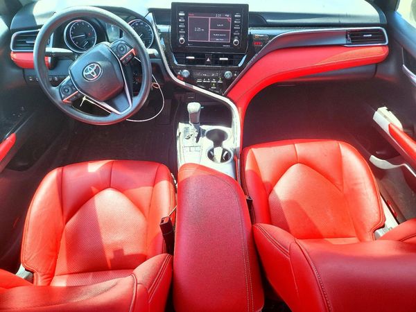 2024 TOYOTA CAMRY