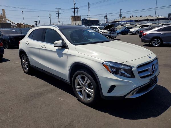 2017 MERCEDES-BENZ GLA GLA250-4M