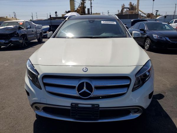 2017 MERCEDES-BENZ GLA GLA250-4M