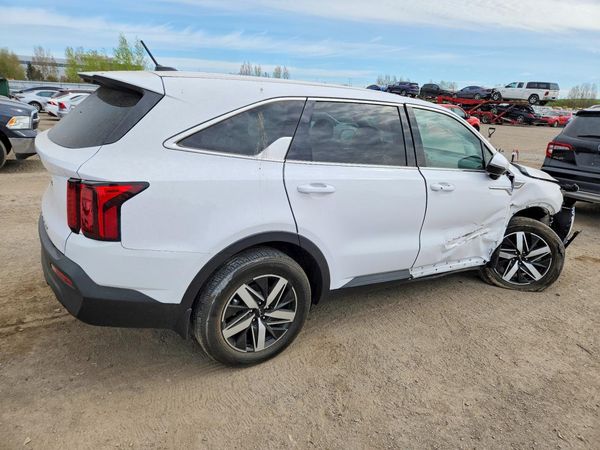 2022 KIA SORENTO LX