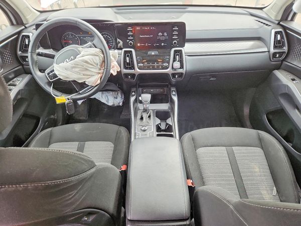 2022 KIA SORENTO LX