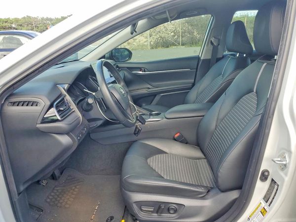 2023 TOYOTA CAMRY SE — DENT