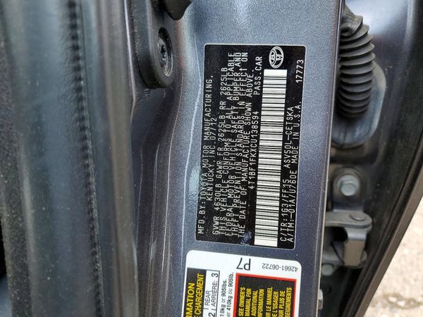 2012 TOYOTA CAMRY — VINS