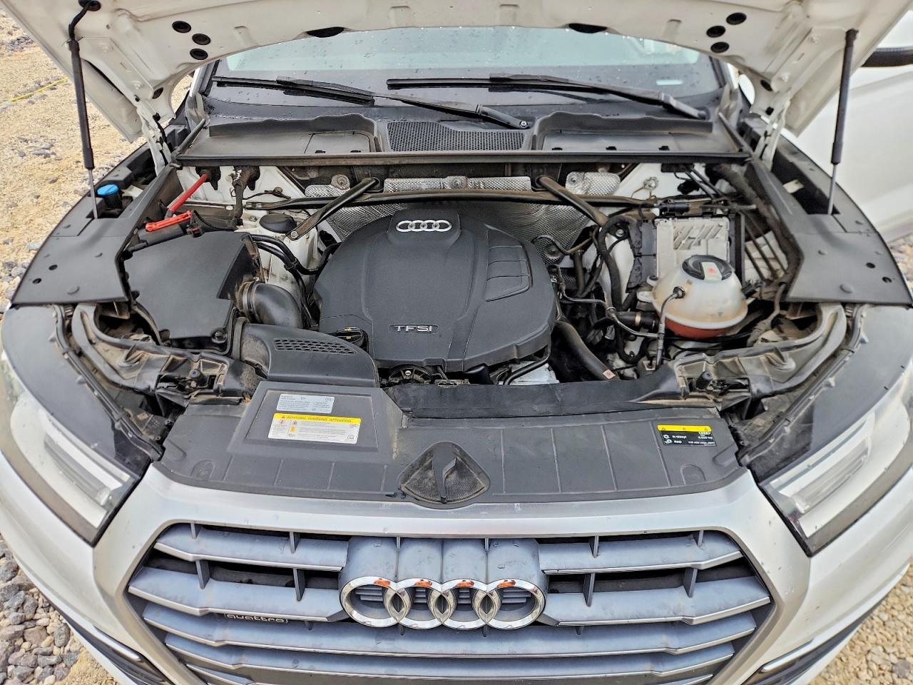 2018 AUDI Q5 quattro Premium