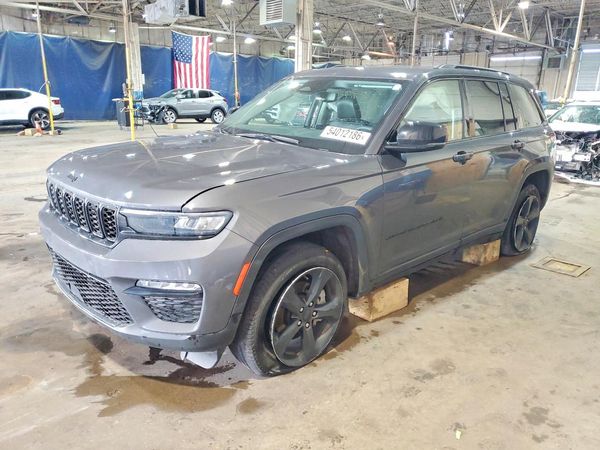 2024 JEEP GRAND CHEROKEE