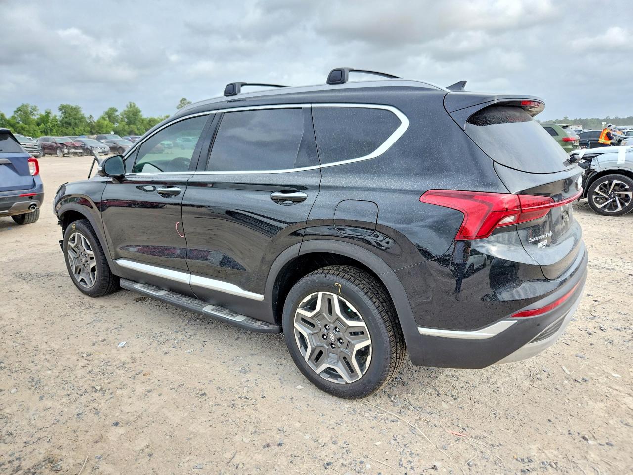 2023 HYUNDAI SANTA FE SEL Premium