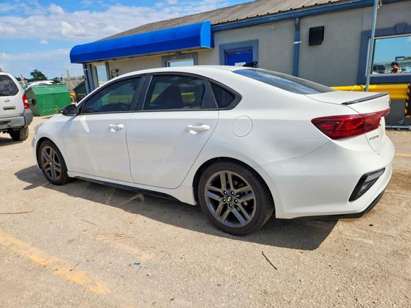 2020 KIA FORTE GT Line