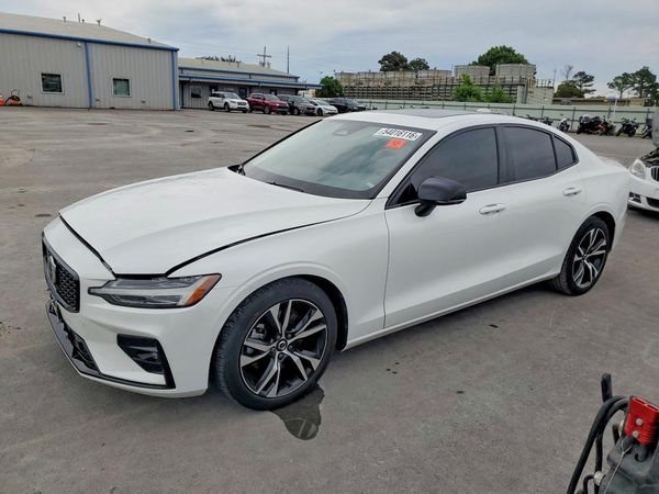 2024 VOLVO S60 Core