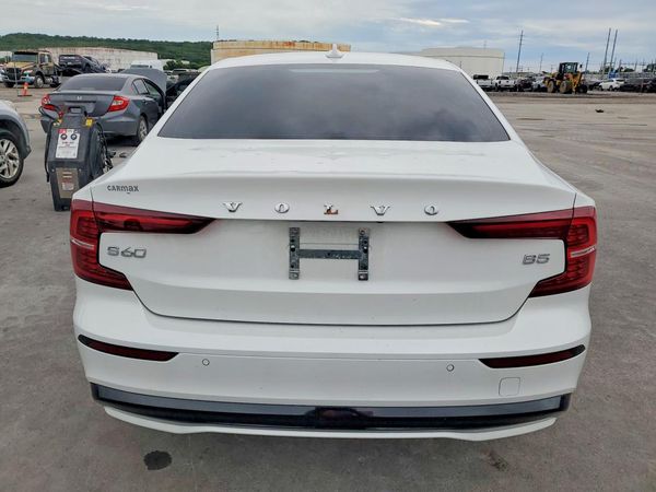2024 VOLVO S60 Core
