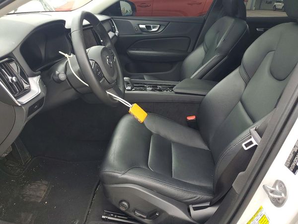 2024 VOLVO S60 Core