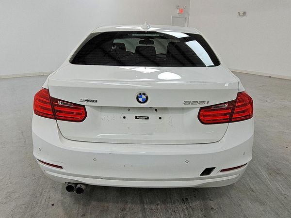 2015 BMW 328
