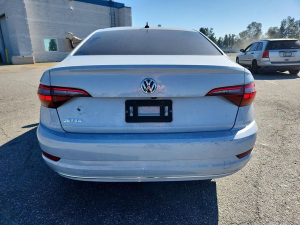 2019 VOLKSWAGEN JETTA S, SE, R-Line