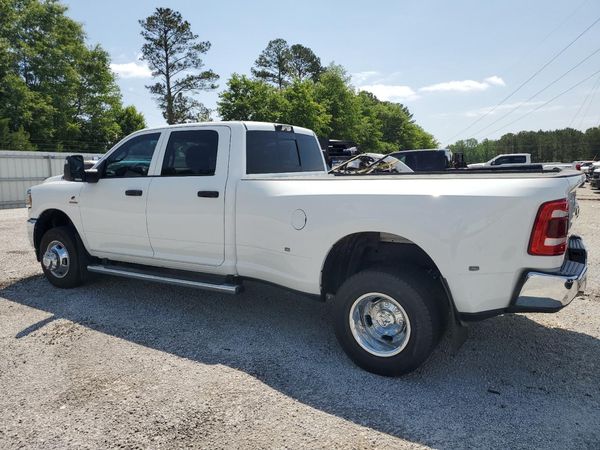 2023 RAM 3500