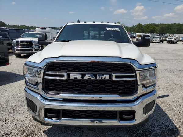 2023 RAM 3500