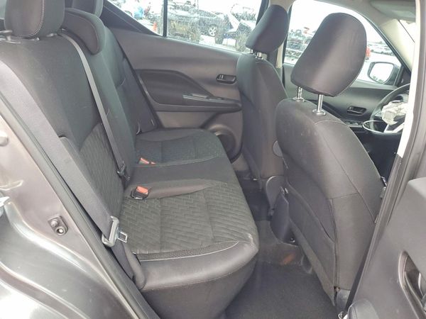 2021 NISSAN KICKS S