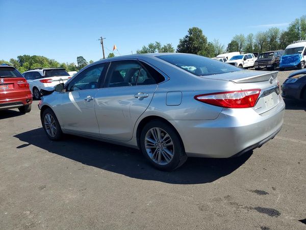 2016 TOYOTA CAMRY