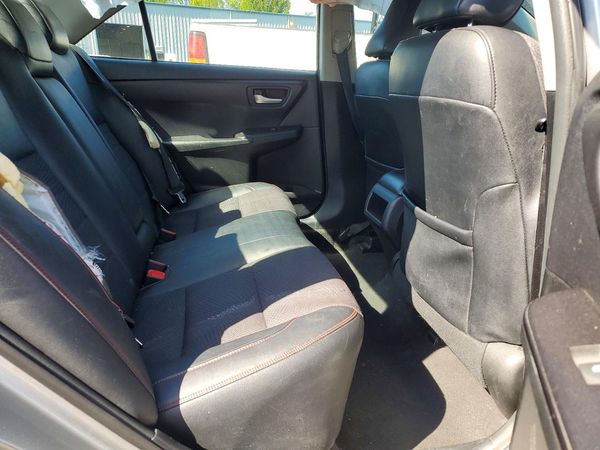 2016 TOYOTA CAMRY