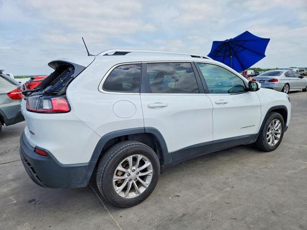 2019 JEEP CHEROKEE LATITUDE FWD