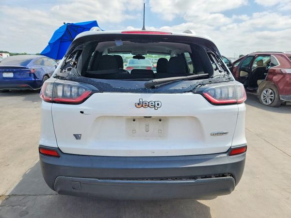 2019 JEEP CHEROKEE LATITUDE FWD