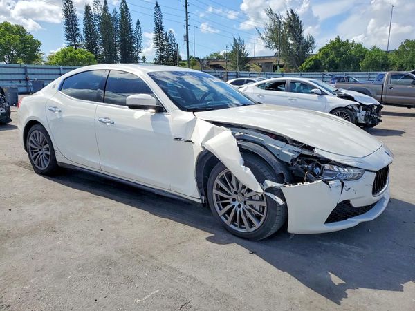 2017 MASERATI GHIBLI