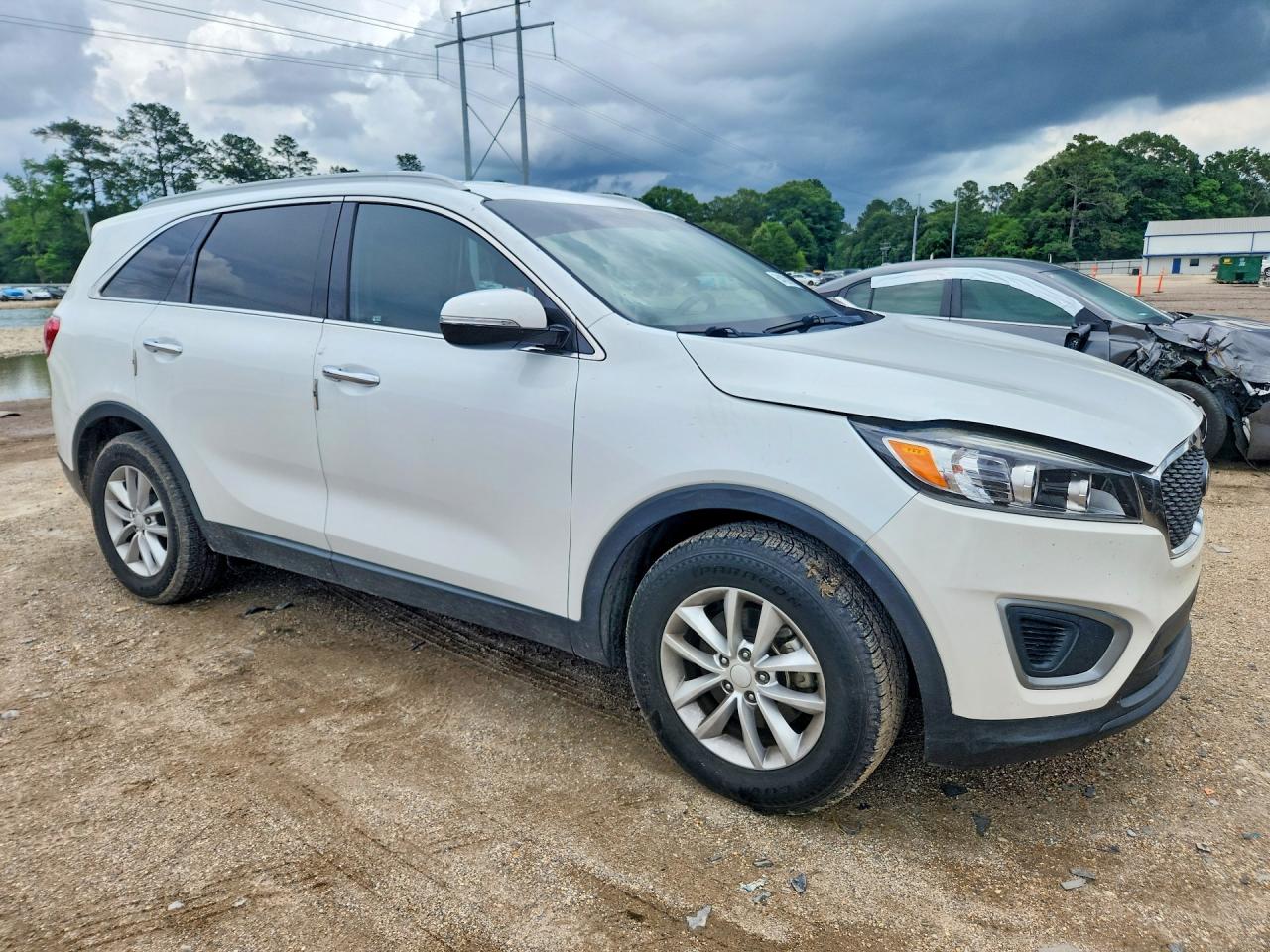 2018 KIA SORENTO L, LX