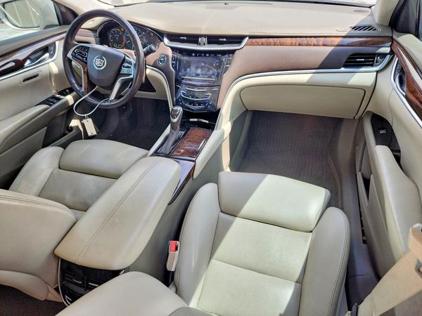 2013 CADILLAC XTS Platinum Collection