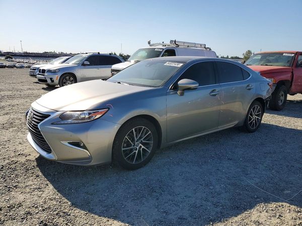 2017 LEXUS ES 350