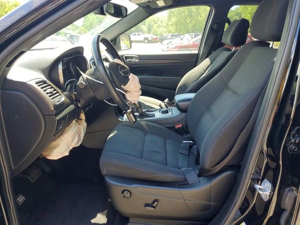 2018 JEEP GRAND CHEROKEE Laredo