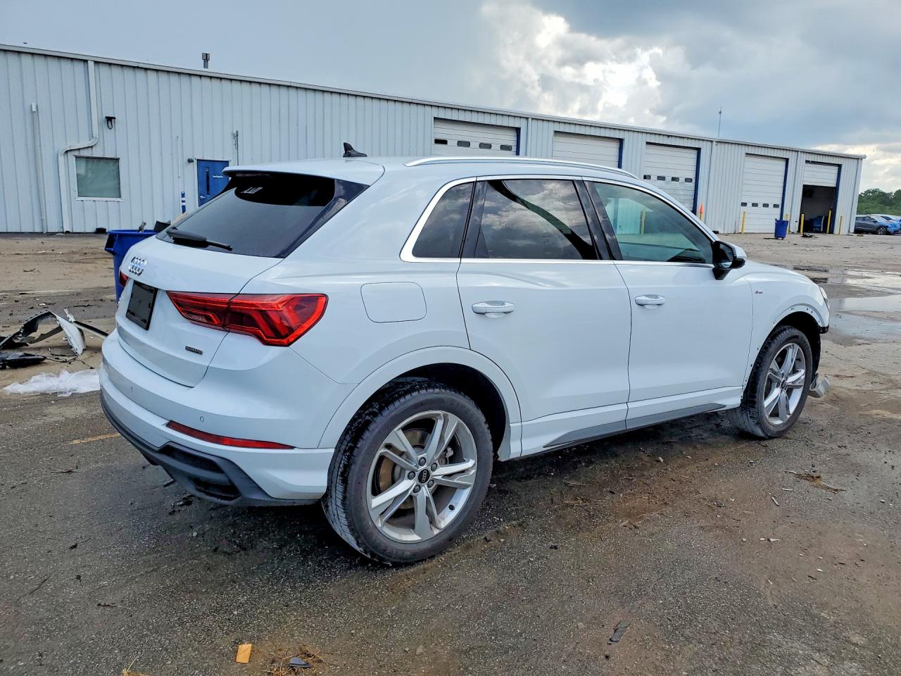 2023 AUDI Q3