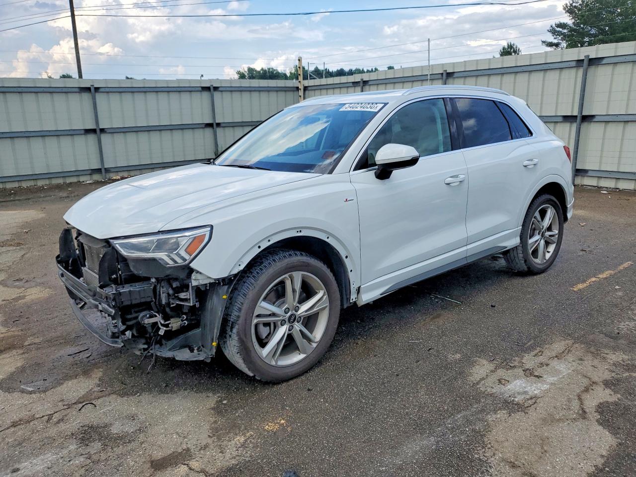 2023 AUDI Q3