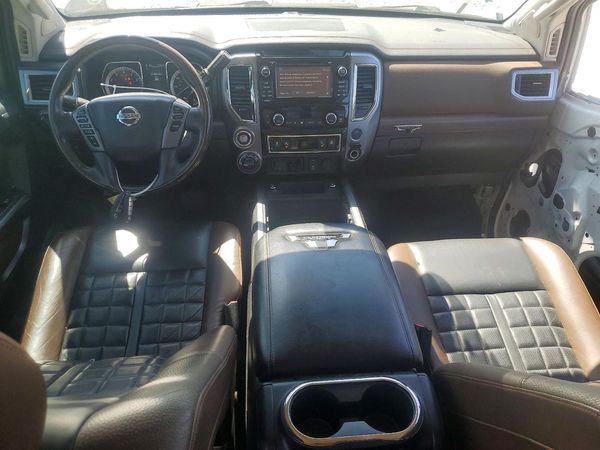 2018 NISSAN TITAN