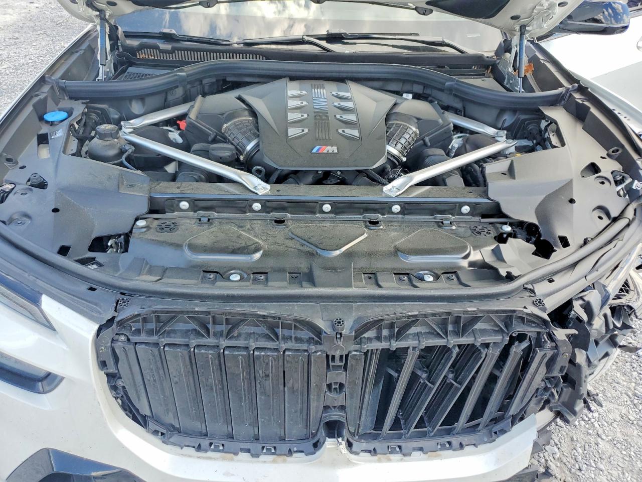 2026 BMW X7 M60i
