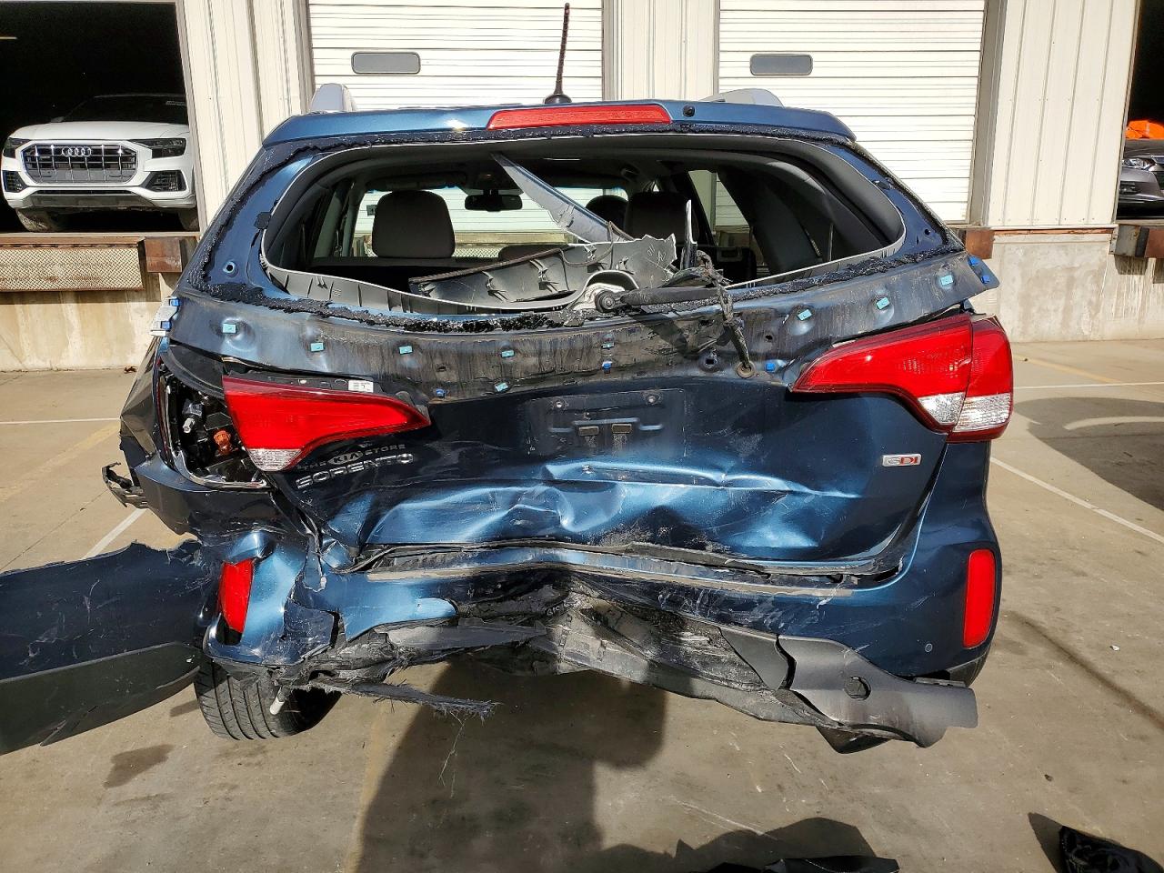 2015 KIA SORENTO GL