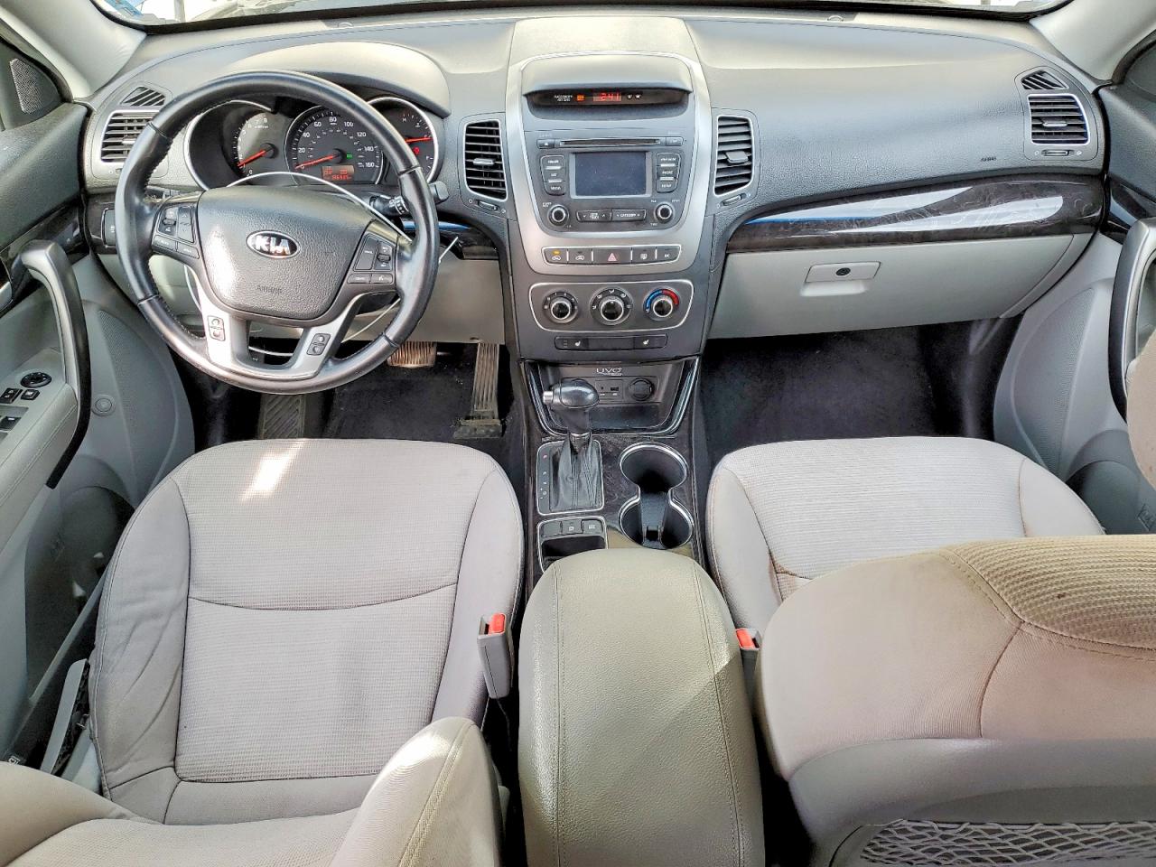 2015 KIA SORENTO GL