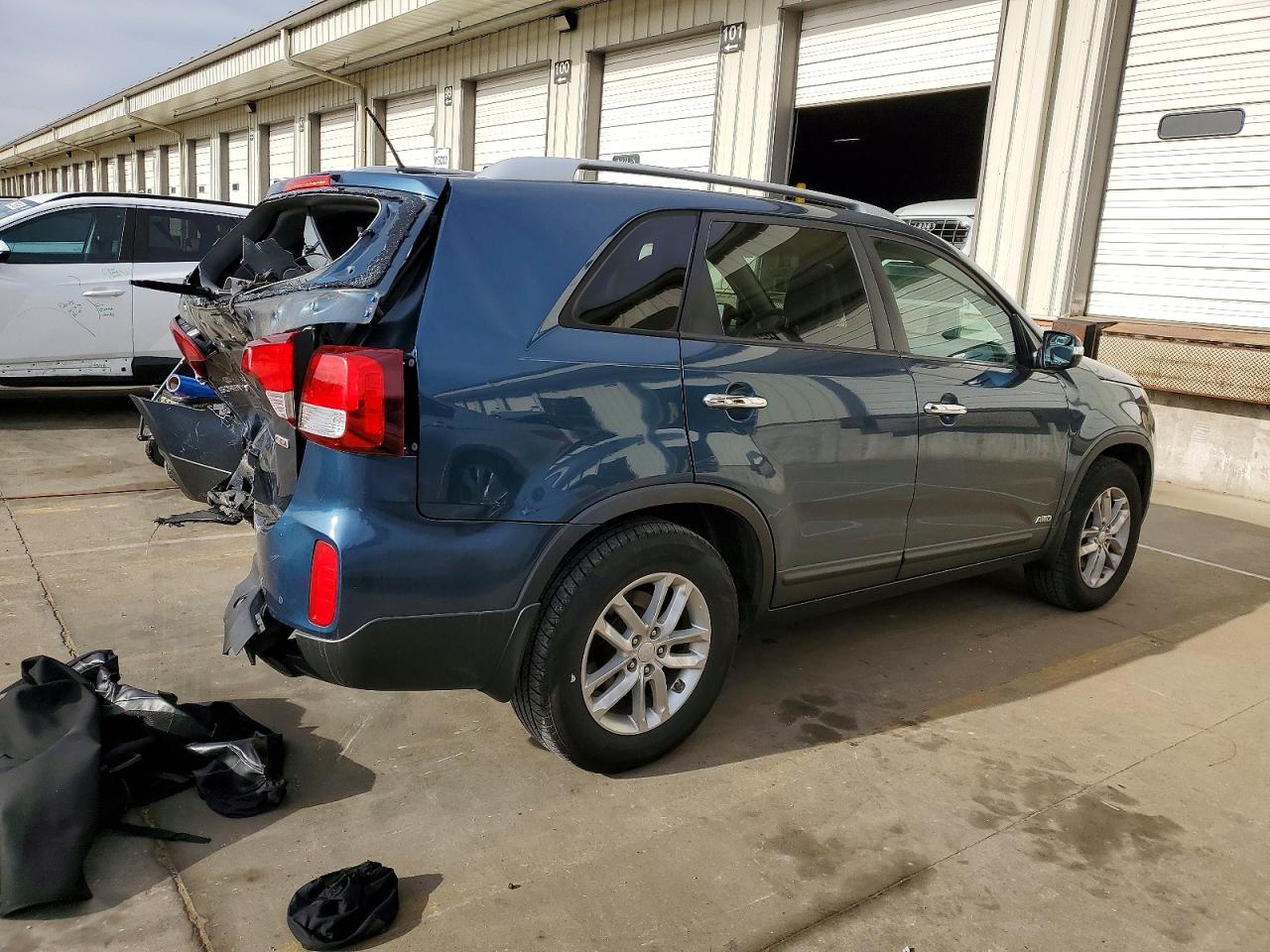 2015 KIA SORENTO GL