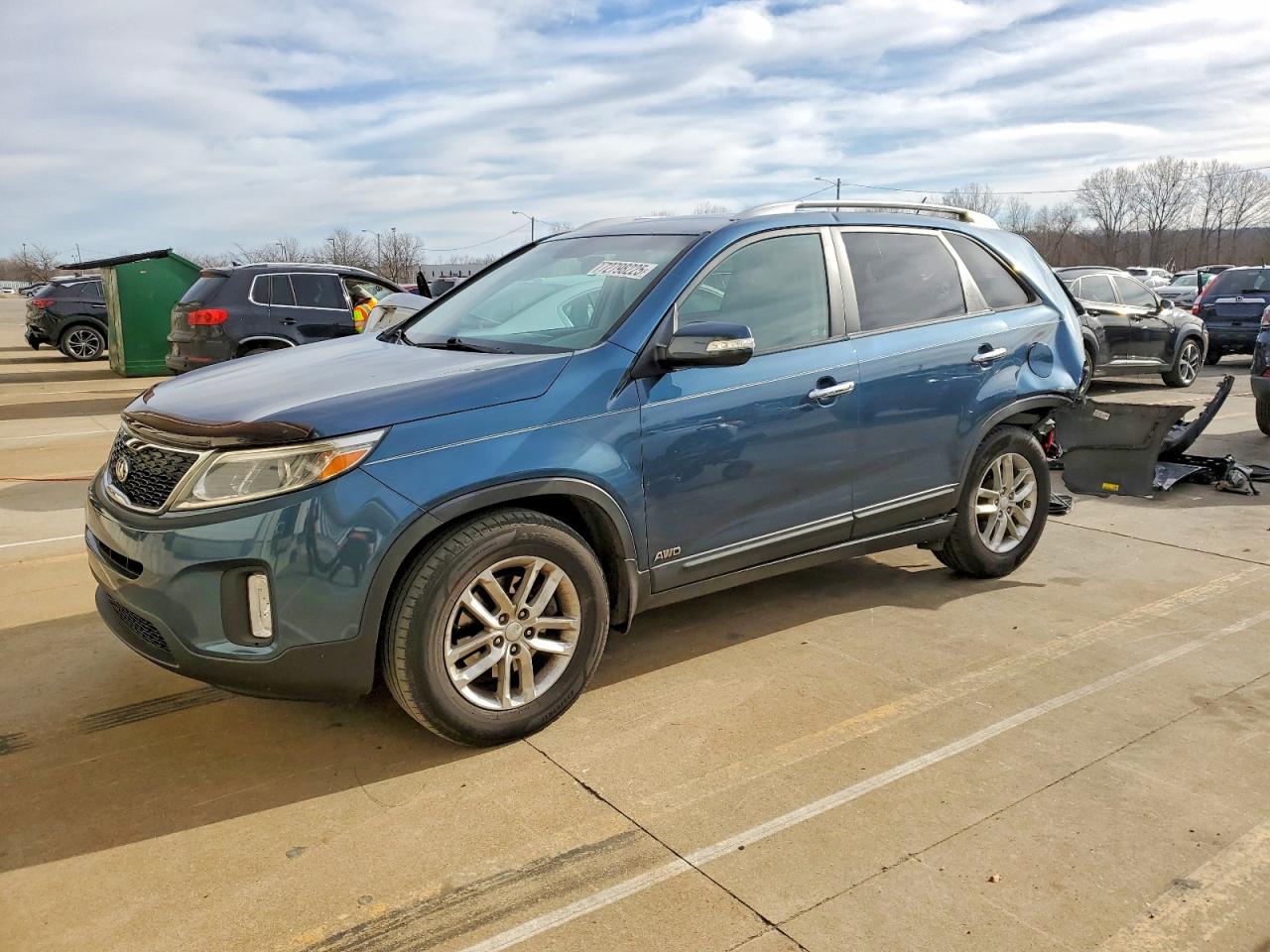 2015 KIA SORENTO GL