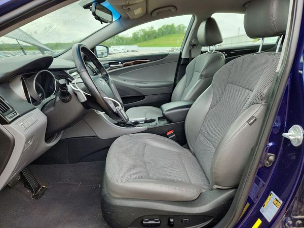 2014 HYUNDAI SONATA