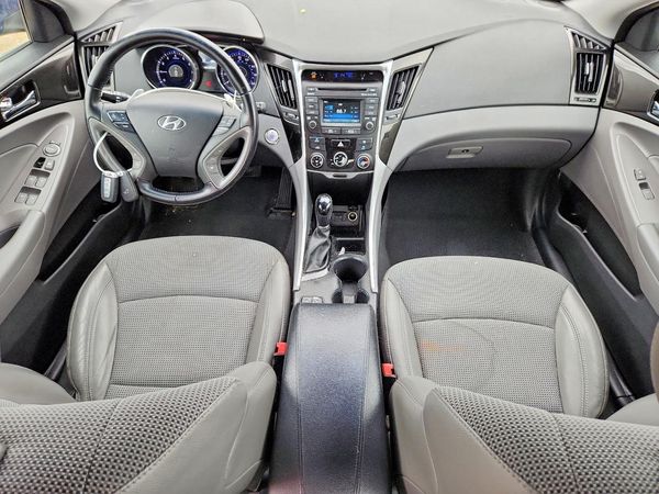 2014 HYUNDAI SONATA