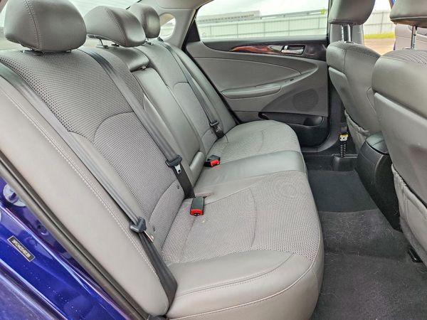 2014 HYUNDAI SONATA