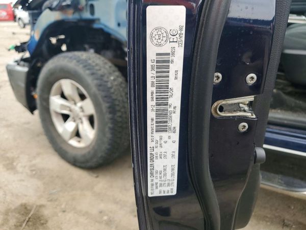 2013 RAM 1500 SLT