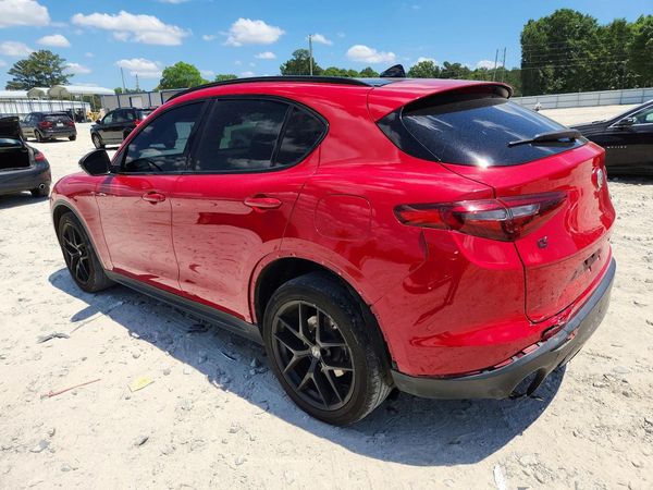 2019 ALFA ROMEO STELVIO