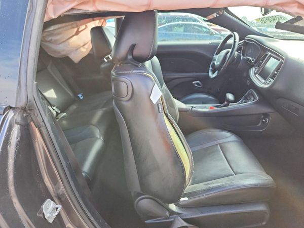 2017 DODGE CHALLENGER SXT