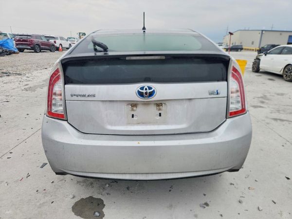 2014 TOYOTA PRIUS