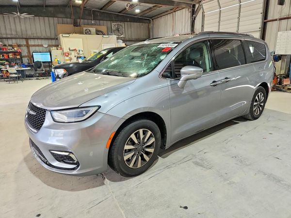 2021 CHRYSLER PACIFICA