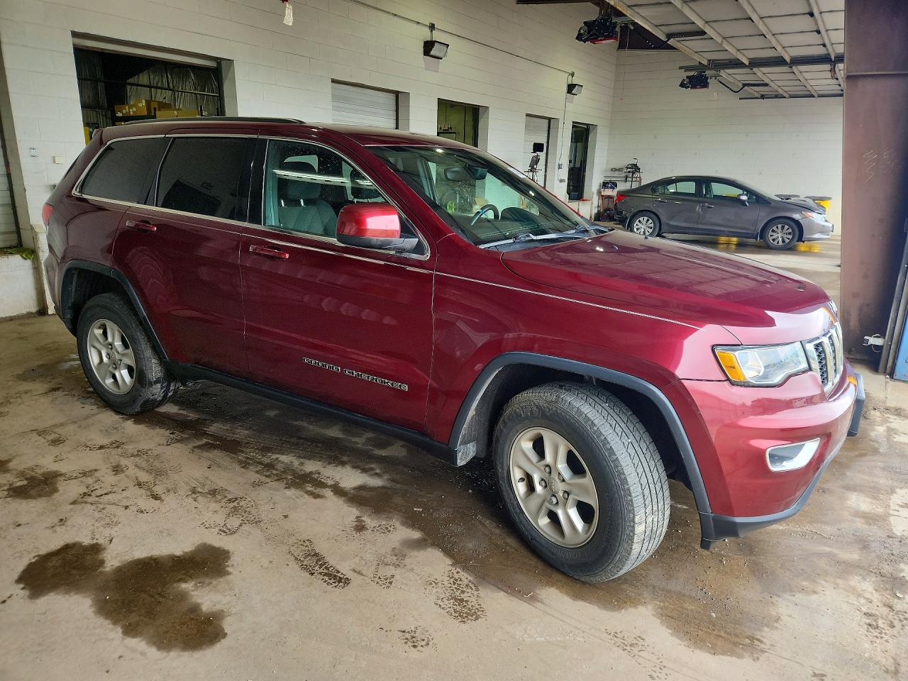 2017 JEEP GRAND CHEROKEE LAREDO 4X4