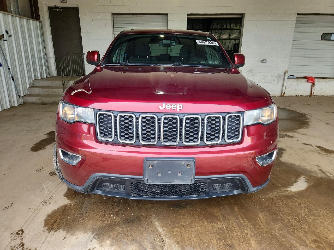 2017 JEEP GRAND CHEROKEE LAREDO 4X4