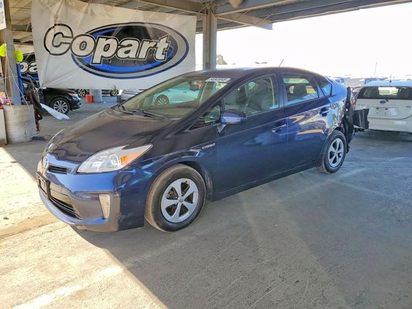 2013 TOYOTA PRIUS