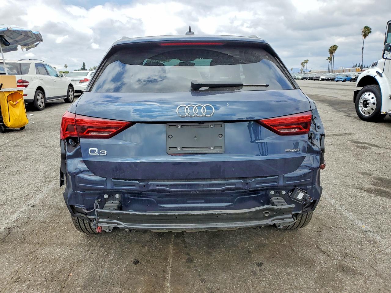 2020 AUDI Q3