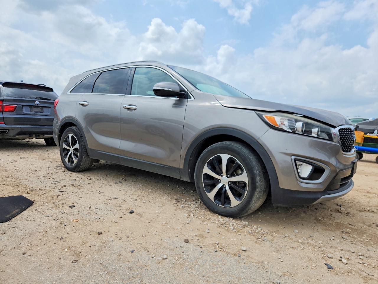 2017 KIA SORENTO EX