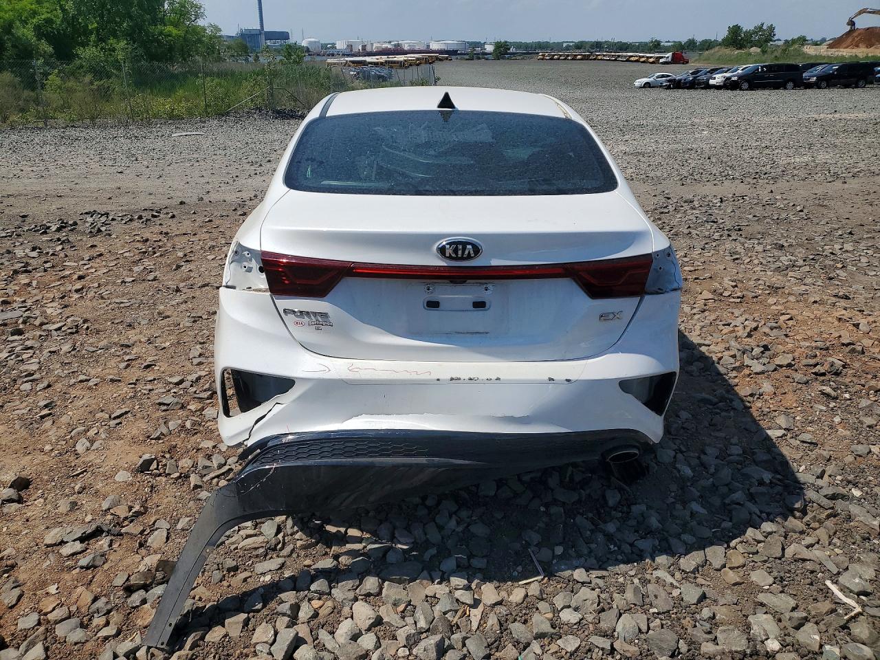 2019 KIA FORTE EX